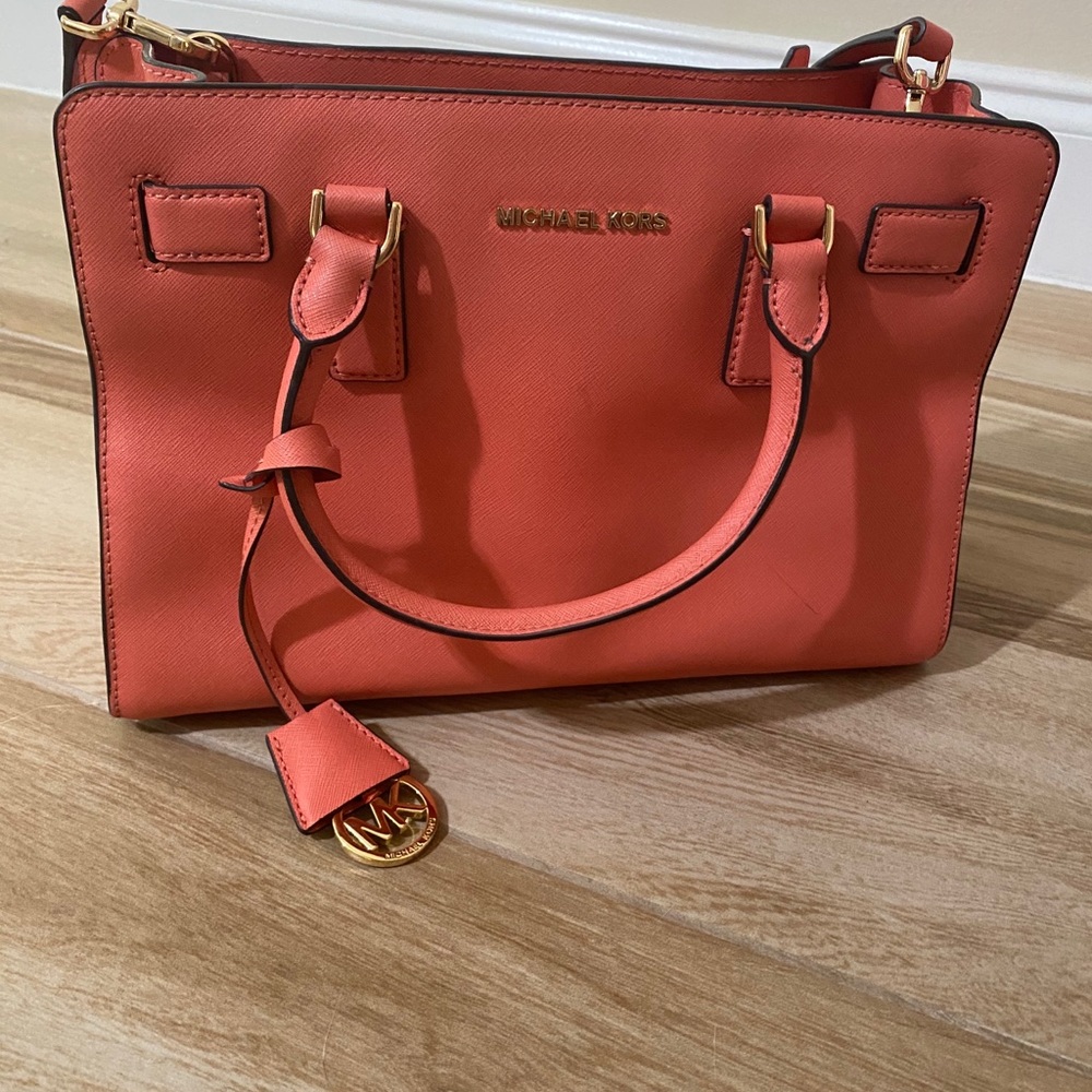 Micheal Kors purse- Authentic